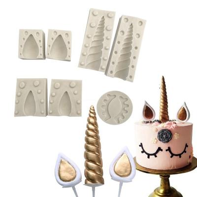 China Viable Handmade DIY Baking Tools Cake Decorating Fondant Moldes Unicorn Silicone Chocolate Mold For Making Fondant for sale