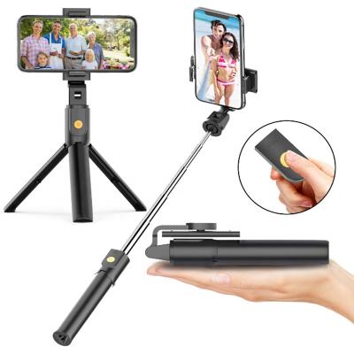 China Remote Extendable Tripod Radio Remote Selfie Stick Selfie Stick Monopod Phone Holder Stand 3 in 1 Camera Tripod for Smartphone for Apple iPhone 12promax for sale