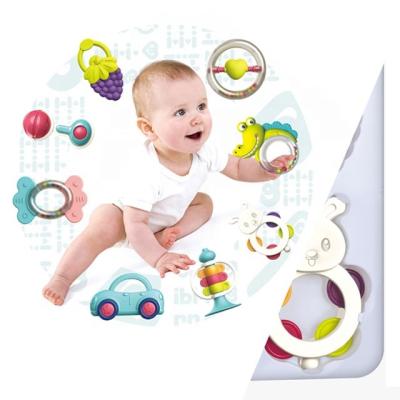 China Non-Toxic Baby Toys 3-6 Months Baby Rattle Teething Toys Set For Babies Gift for sale