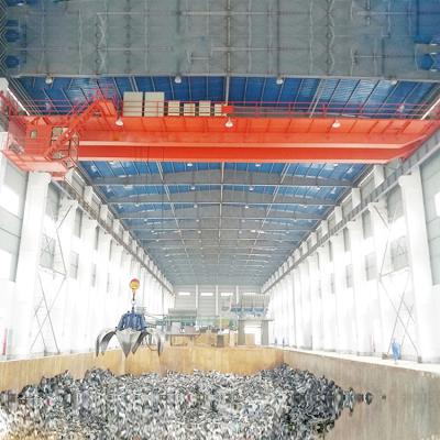 China Warehouse Crane Garbage Crane / Scrap Metal 15 Ton 20 Ton Bridge Crane for sale