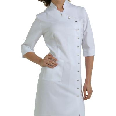 China Latest 3/4 Sleeve Hospital Coat Women Spa Coat Uniform With Side Square Buttons for sale