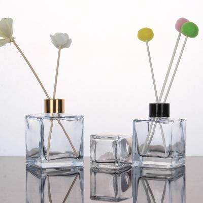 China Best Selling Luxury Empty Aromatherapy Cosmetic Reed Diffuser Glass Bottle 50ml 100ml 150ml 200ml for sale