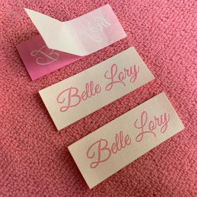 China Sustainable Handmade Fabric Woven Label With Iron On , Heat Press Clothing Label For Clothing for sale