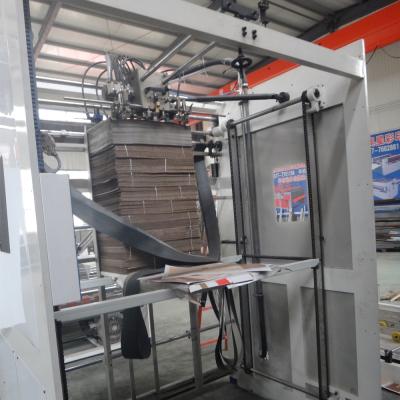 China Full automatic high speed beverage corrugated carton laminating machine with cheap price. for sale