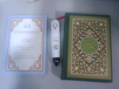 China islamisches Geschenk4gb heiliger Quran-Digitalquran-Feder-Leser, sprechenwörterbuchfedern zu verkaufen