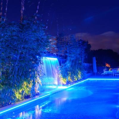 China Commercial Use RGB Water Waterfall Wall with Light Artificial Outdoor Wall 4w 8w 12w 17w LED Swimming Pool Waterfall Light for sale