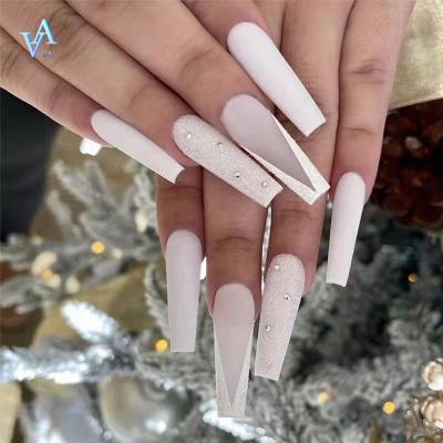 China Easy Apply European And American Diamond V-Type Inlay Style Artificial Nails Press On Nails With Rhinestone for sale