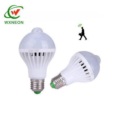 China Warehouse Light Bulb 3W 5W 7W 9W PIR Sensor LED Motion Sensor LED Bulb for sale