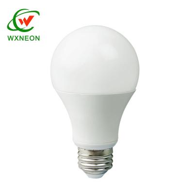 China Indoor Home Lighting Wide Voltage High Bright Cool White B22 15w Range Led Aluminum Bulb for sale