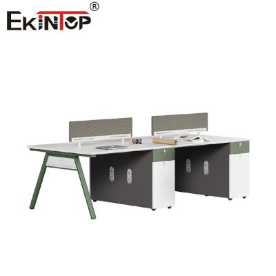 China Modular 4-6 Seater Office Desk Staff Workstation With Partitions In Modern Style for sale