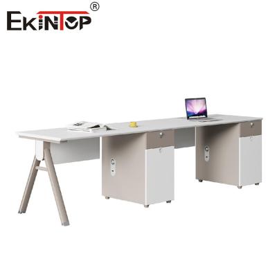 China Discounted Modern Furniture Office Desks Employee Workstations for sale