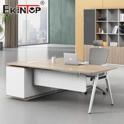 China L-vormige Executive Tafel Kantoor bureau met metalen benen Custom Made Desk Te koop