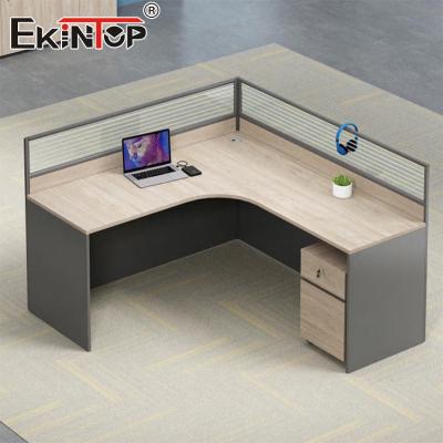 China Wooden Computer Desk Office Desk Modern Style Working Table Small Desk Table zu verkaufen