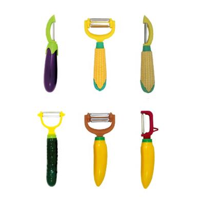 China Sustainable Multifunctional Fruit&Vegetable Peeler Three In One With Carrot Shape Handle for sale