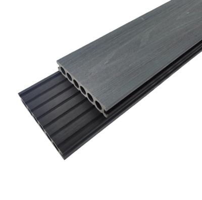 China Resistencia al desgaste Co Extrusionado WPC suelo de cubierta exterior 140 * 25mm en venta