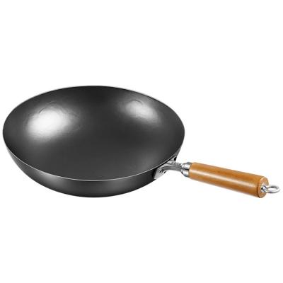 China 2020 Viable Pan Wok Hammered Black Wok Chinese Frying Handle Wooden Wok for sale