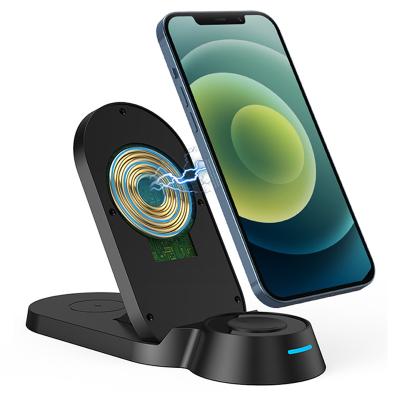 China New 15w Smart Watch 2022 Wireless Charger 3 In A Fast Wireless Charging Type-c Mobile Phones Holder Interface For Iphone 13 for sale