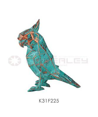 China Resin Animal Statue Table Decor USA Parrot Sculpture Geometric Drawing For Home Decoration Hand Craft for sale