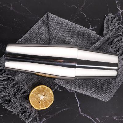 China Sustainable Stainless Steel Bar Set Custom Cocktail Shakers Bartenders for sale