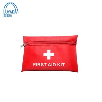 China 2017 Reusable Outdoor Travel Emergency First Aid Kit Bag, Useful Medical Bag for Outdoor Travel for sale