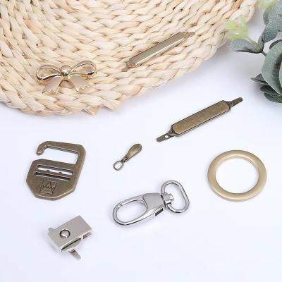 China Fashion Wholesale High Quality Hardware Metal Accessories Bag Parts Snap Hook And Loop Metal Ring for sale