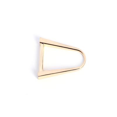 China Fashion 31*28mm Custom Hardware Bag Accessories Metal Buckle Factory Wholesale D Shaped for sale