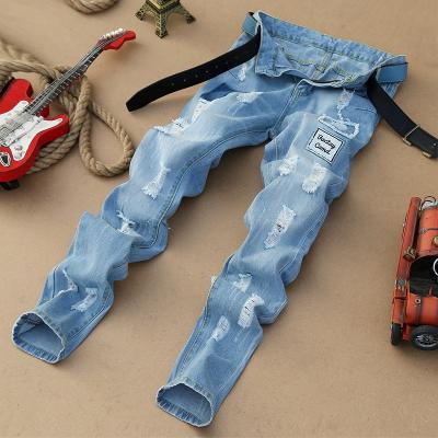 China Het zachte Lichtblauwe Katoenen Mengsel ontspande Geschikte Jeansbroek voor Mensen met Flarden Te koop