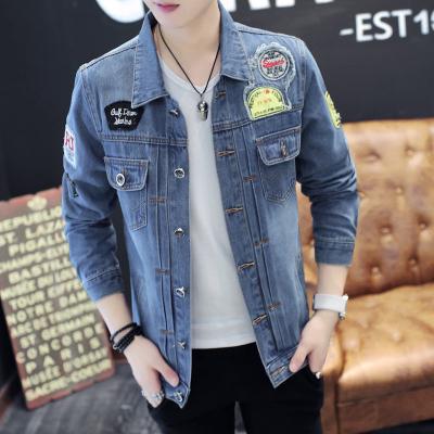 China Light Blue Embroidered Mens Jean Denim Jackets Customized Pattern Non Fading for sale