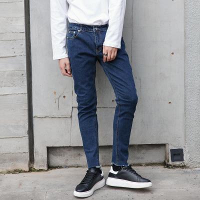 China Blue Fashion Drop Crotch Mens Tapered Jeans Anti - Pilling Damaged Wash for sale