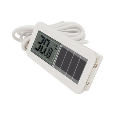 China Popular Low Power Consumption S-W11 Environmental Protection Outdoors Mini Sensor Digital Solar Thermometer for sale