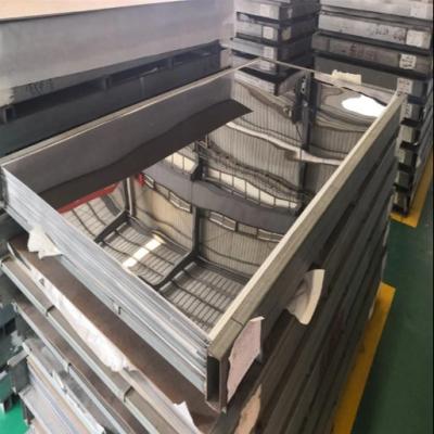 China Silver Astm A240 Cold Rolled Stainless Steel Sheet 8k Mirror Finish Customized Size zu verkaufen