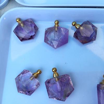 China China Wholesale Amethyst Oil Perfume Bottle Necklace Crystal Pendant Perfume Bottle For Healing for sale