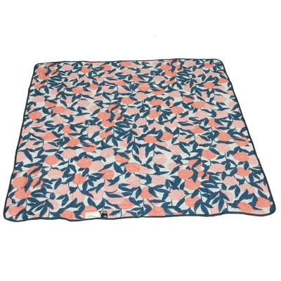 China Waterproof Picnic Blanket Hot Sale Camping Waterproof Picnic Blanket Rise And Easy Fold Up Boho Picnic Blanket for sale