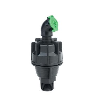 中国 Multi-outlet Nozzle Sprinkler for Yard 360 Degree Watering Efficiency Design 販売のため