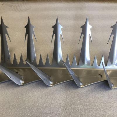 China Easily Assembled Razor Spike Galvanized Razor Security Anti Climb Wall Spike for sale