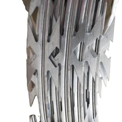 China Iron Wire Low Price CBT-60 Concertina Length Per Roll for sale