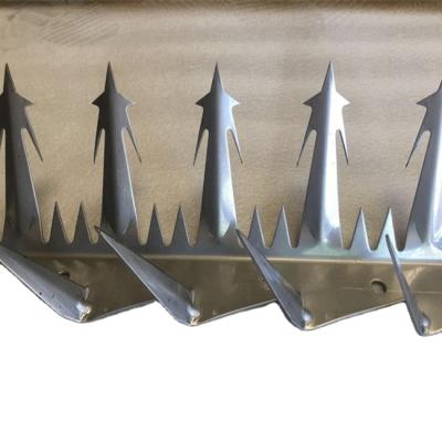 China Fixed stainless steel sheet razor spikes to the tops of walls, fences and doors as well as along the edges of flat roof tops for sale