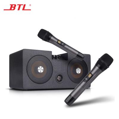 China New Design USB/SD BTL Multifunctional Home Karaoke System with Microphone Party Wireless Speaker SE-300K for sale