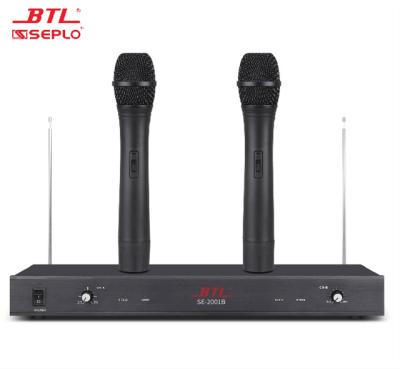 China Professional Headset Microphone High Sensitivity VHF Teaching Wireless Microphone System SE-2001B for sale