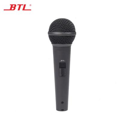 China Handheld Microphone BTL KTV Mic Speaker Wired Karaoke Microphone B6.0S for sale