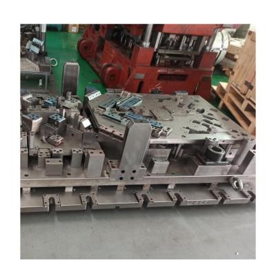 China Automotive Progressive Stamping OEM Customized Automotive Stainless Steel Engineering Tool And Dies for sale