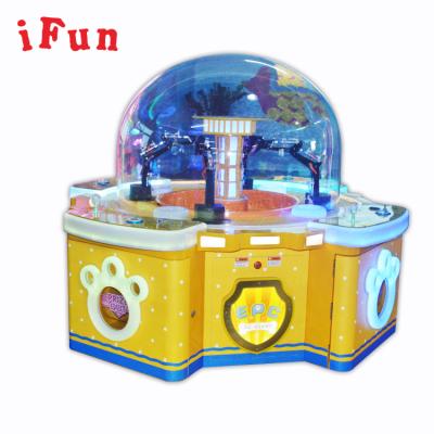 China Metal+Acrylic Indoor Gift Crane Machine Four Players Kids Coin Operated Claw Gift Game Machine For Sale for sale