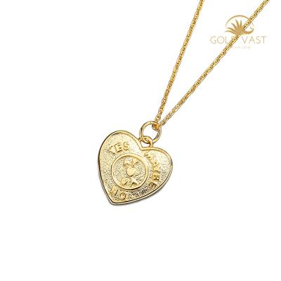 China TRENDY retro heart-shaped 925 silver gold embossed double-sided necklace plated stainless steel necklaces trendy 925 silver for sale