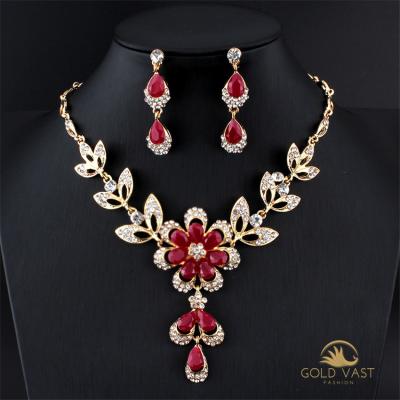 China Jewelry Set New Italian Spain Fashion Retro Alloy Inlaid Rhinestone Flower Resin Necklace And Earrings Jewelry Set Joyas De Oro Italiano for sale