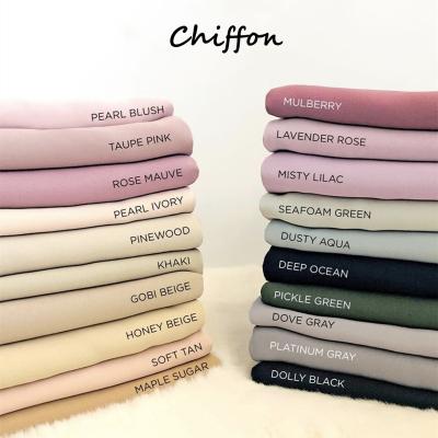 China Monochromatic Hijab Chiffon Bubble Scarf Pearl Color Chiffon Scarf Female Sheer Malay Chiffon Long Scarf for sale