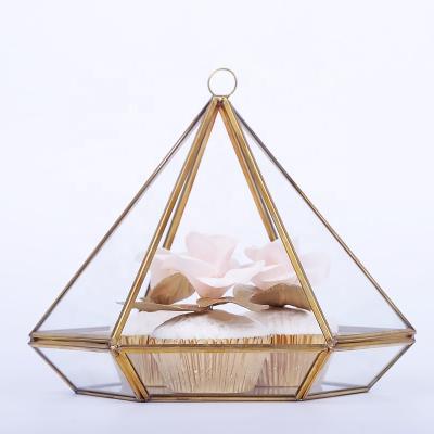 China Copper Transparent Clear Glass Metal Mini Greenhouse Jewelry Box Ring Gold Trinket Glass Hanging Decorative Pyramid for Wedding Storage for sale