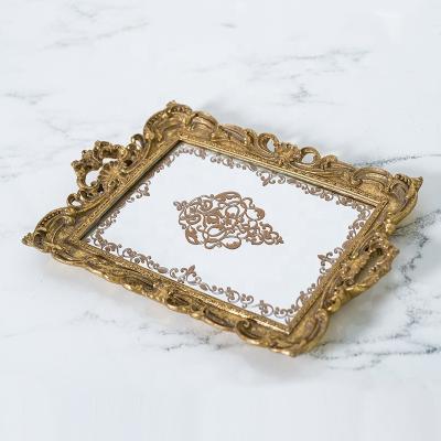 China Hotel Square Silver Decorative Antique Mirror Luxury Resin Jewelry Dessert Square Candy Serving Tray Set for Wedding for sale