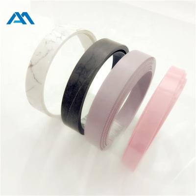 Cina High Quality Edge Lipping Furniture Edge Decoration Furniture Accessories PVC/ABS/Acrylic For Cabinet Panel Dark Edging Strip Edge PVC Melamine in vendita