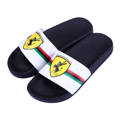 China Fashion Trend In Stock Style Hot Sale Slide Slippers Beach Slipper / Indoor Shoes for sale