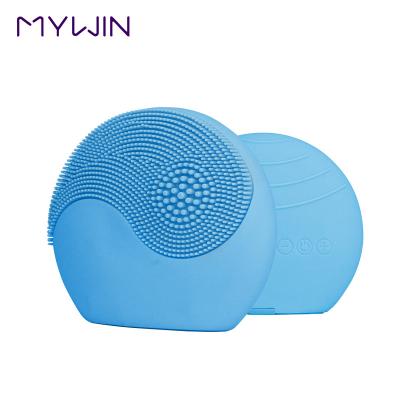 China Beauty Electric Waterproof Home Use Equipment Instrument Silicone DEEP CLEANING Facial Brush for sale